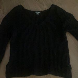 Black v neck sweater